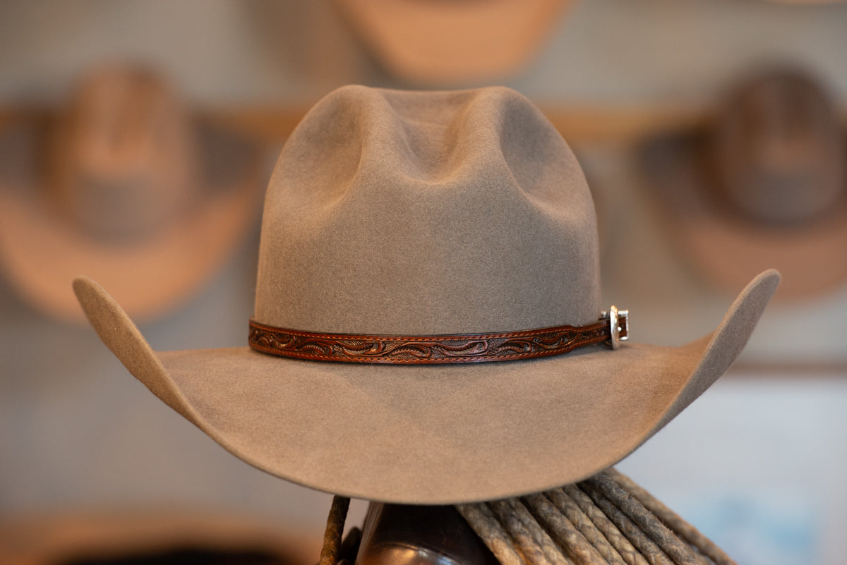 50% Beaver Granite Low Gus Cowboy Hat (Size 7 1/4)