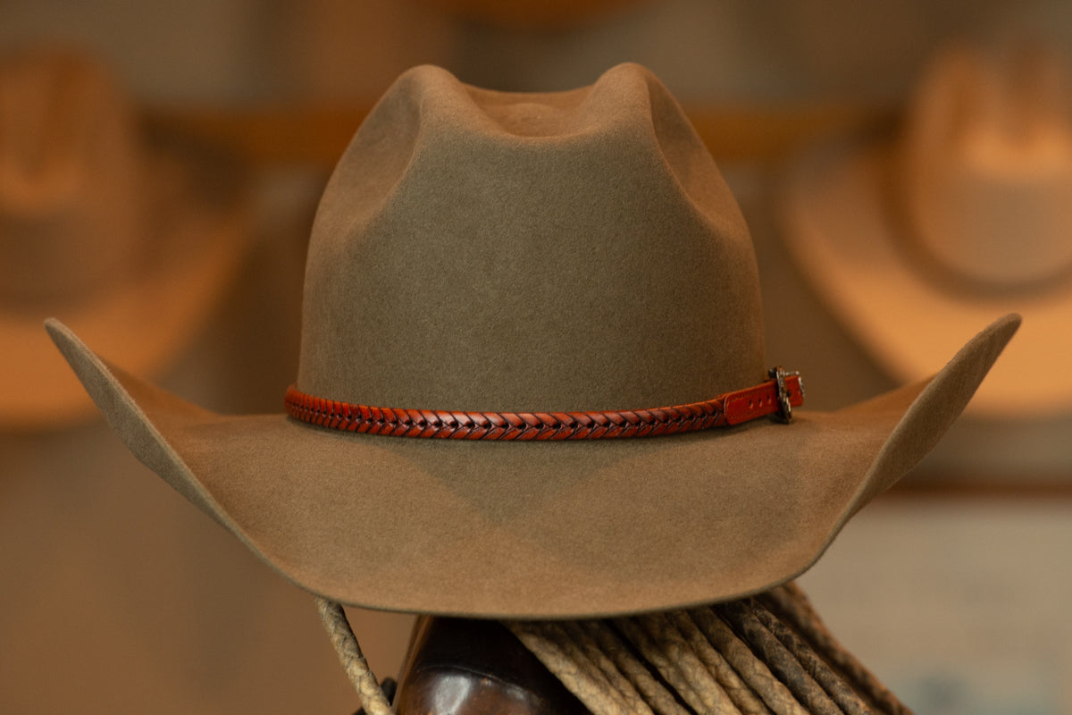 Pecan Sloped Cattleman's Style Hat (Size 7 3/8)