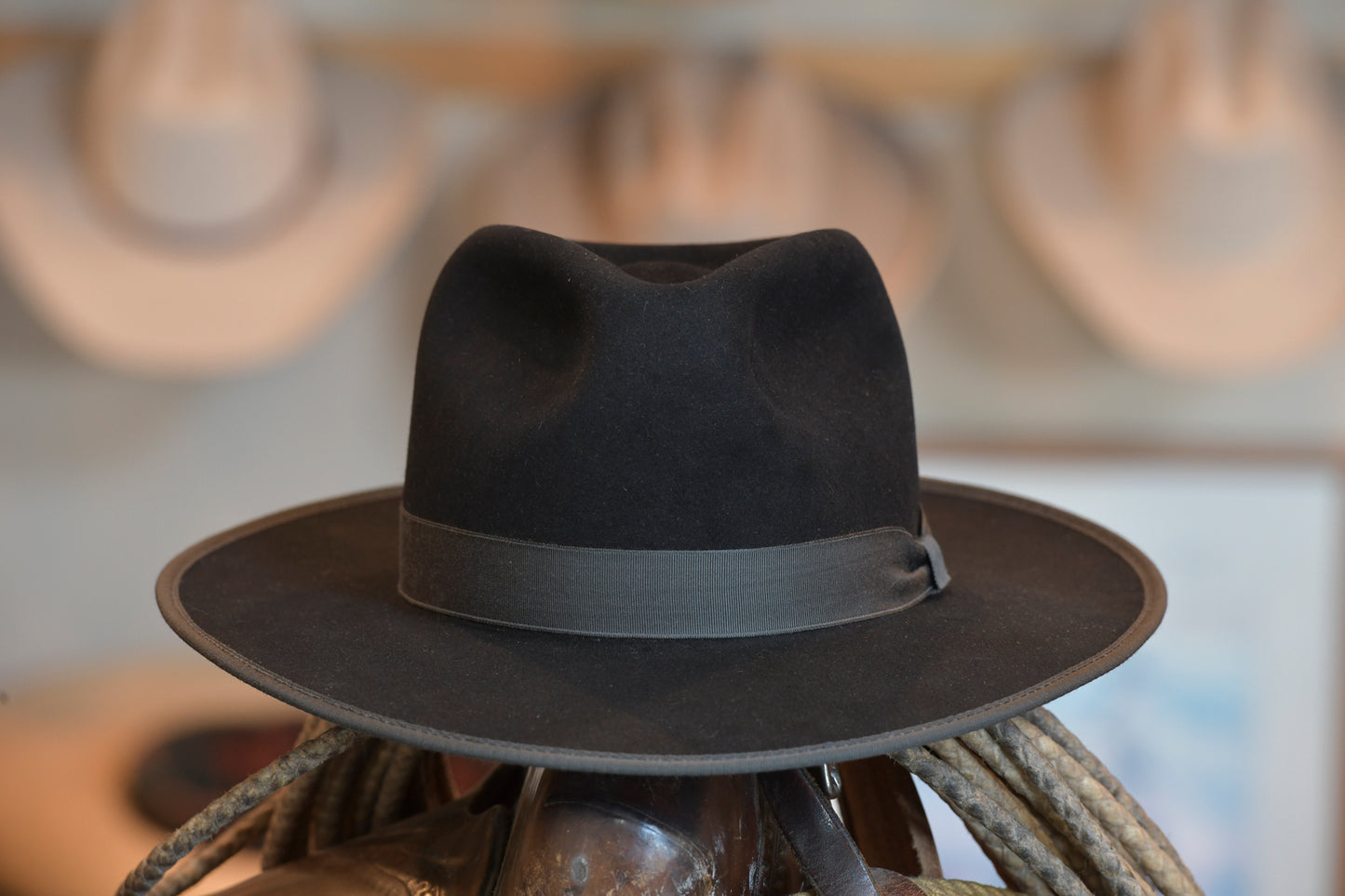 100% Beaver Black Dress Weight Western Fedora (7 1/8)