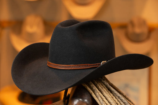 Black Pinch Style Hat (Size 7 1/4)