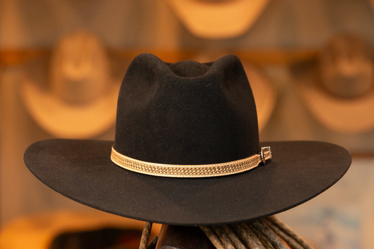 Black Pinch Style Hat (Size 7)