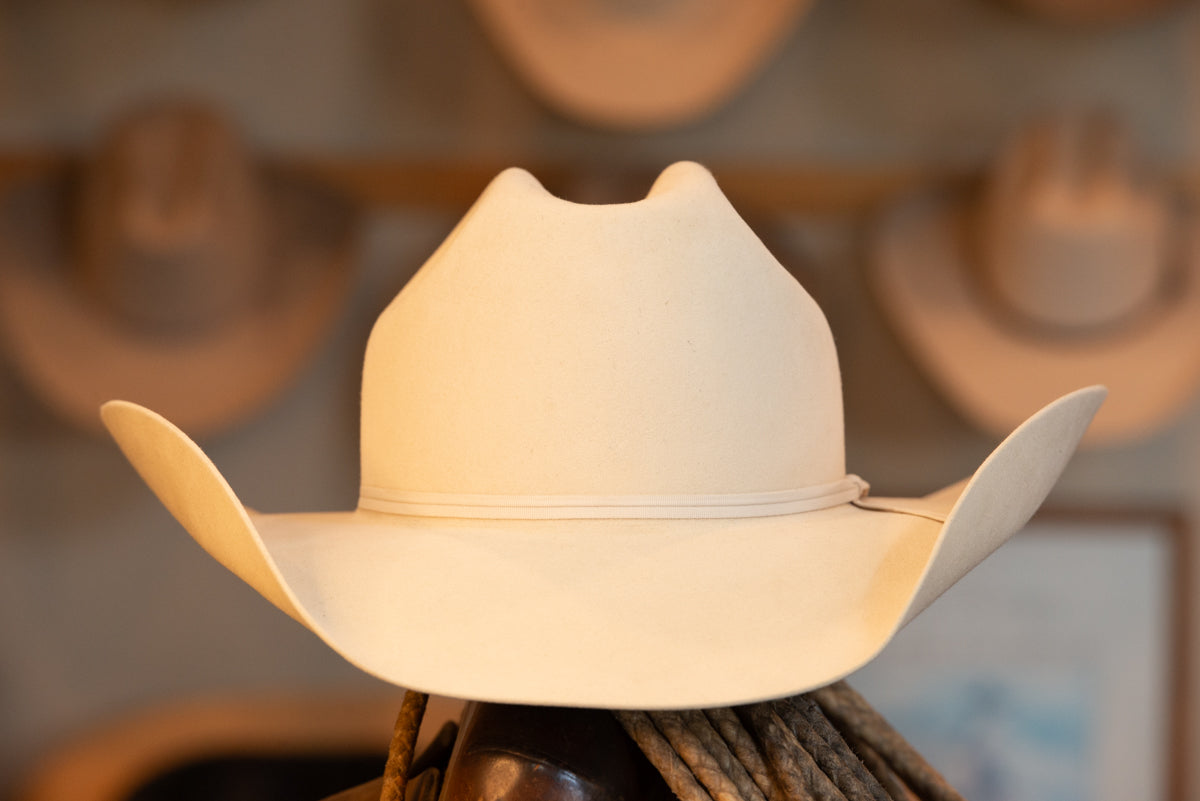 100% Beaver Bone Cattleman's Hat (Size 7 3/8)