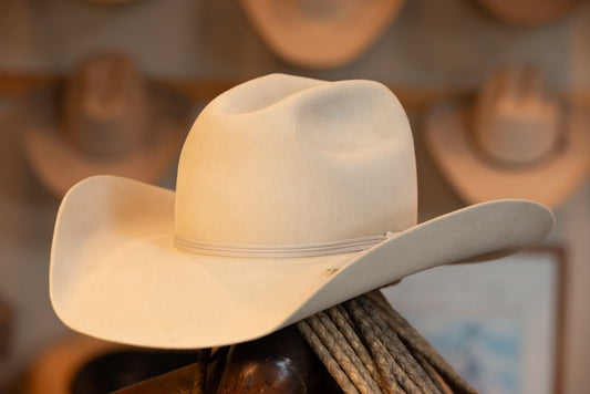 100% Beaver Sand SlopedCattleman's Hat (Size 7 3/8)