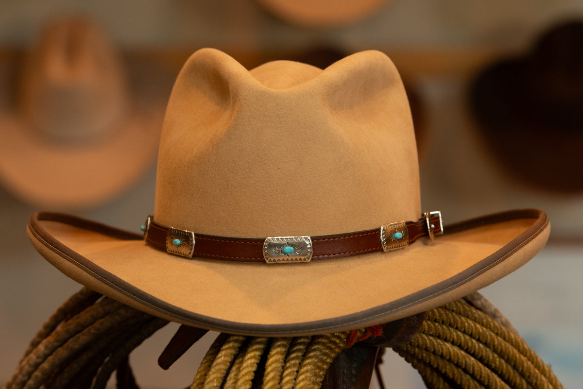 100% Beaver Dress Weight Camel Fedora/Town Hat (Size 7 1/8)