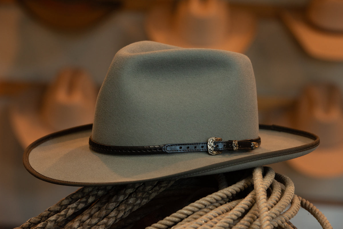 Ash Pinch/Town Hat Size 7 3/8