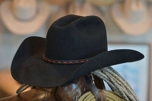 Black Cattlemans Hat (7 +)